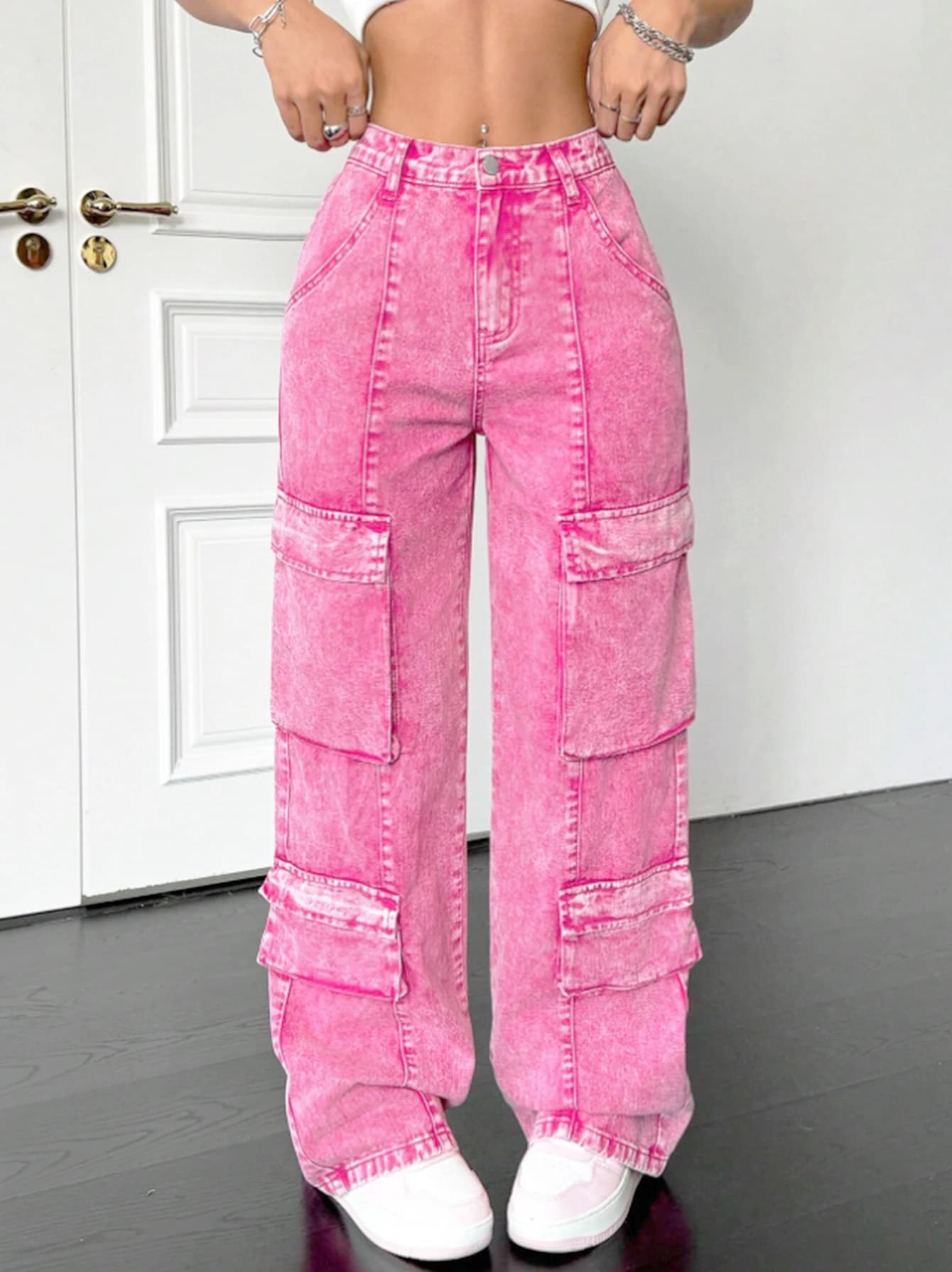 Pink Snow Wash Wide-Leg Jeans with Multi-Pockets, Y2K Style